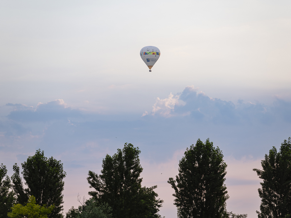 VOLA CON LA MONGOLFIERA BANCA DI CHERASCO 